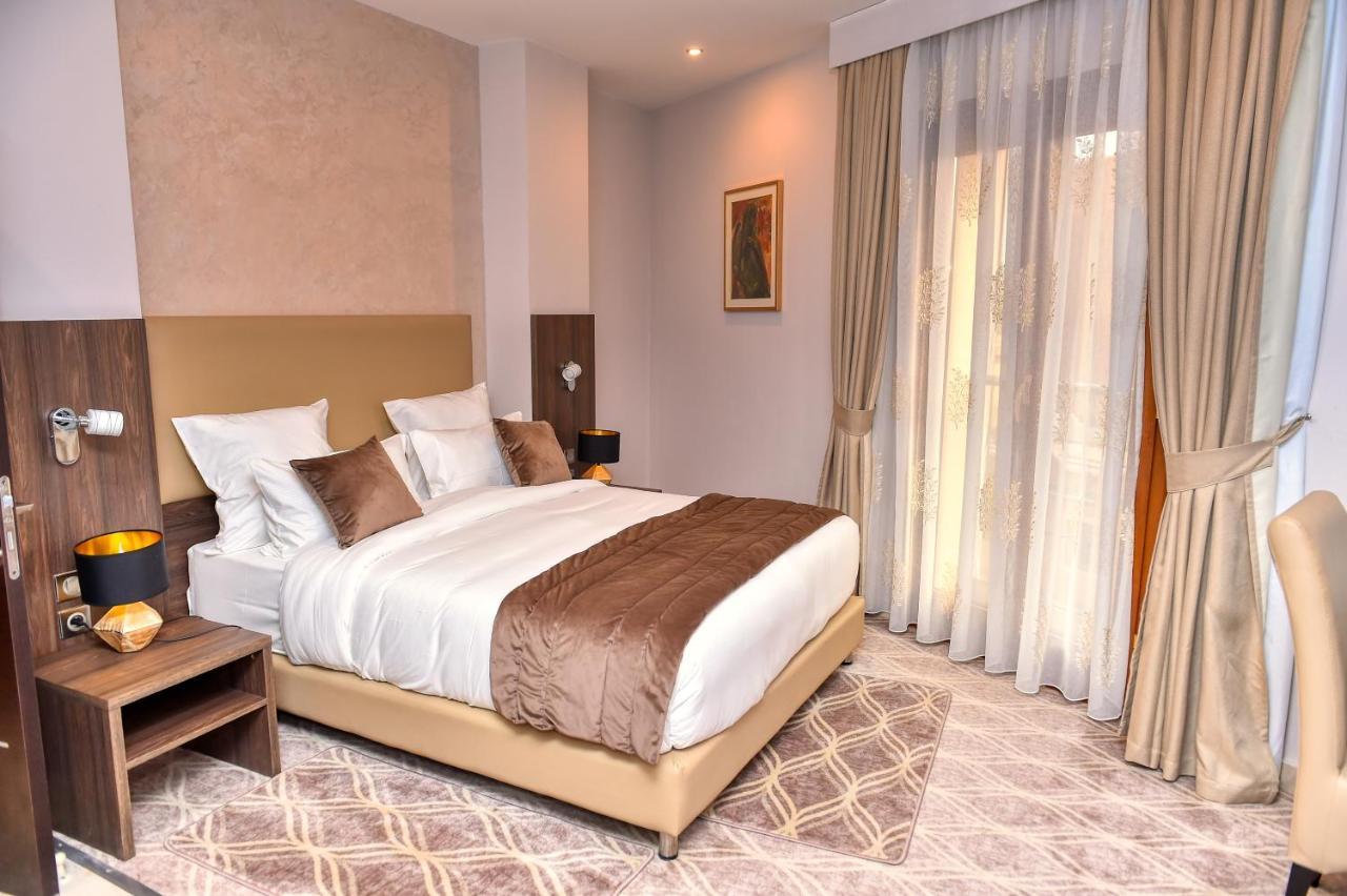Mf Hotel Oran Bir El Djir Luaran gambar